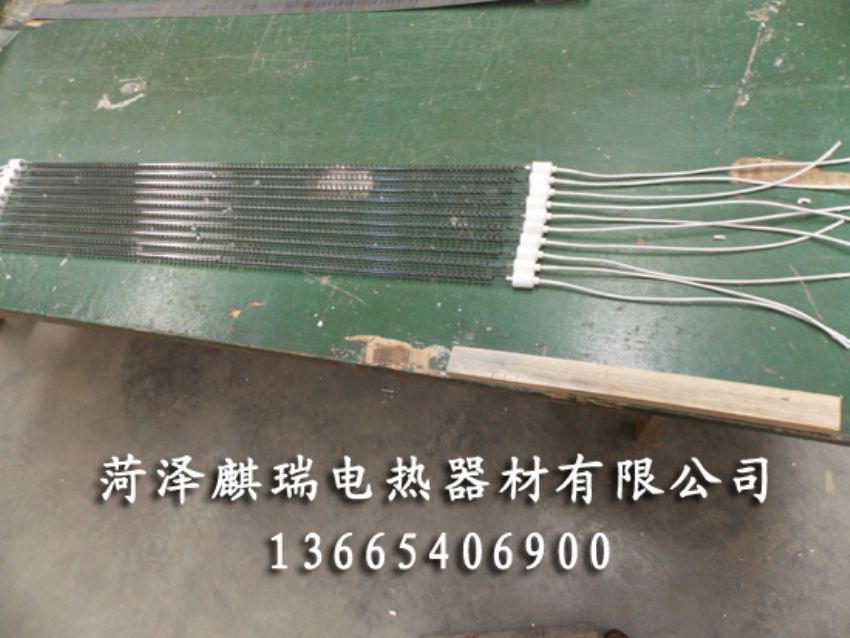 點(diǎn)擊查看詳細(xì)信息<br>標(biāo)題：碳纖維石英電熱管 閱讀次數(shù)：2502